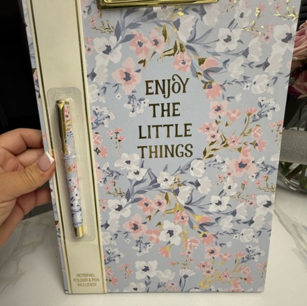 Badgley Mischka Floral Notepad Holder with Gold Accents